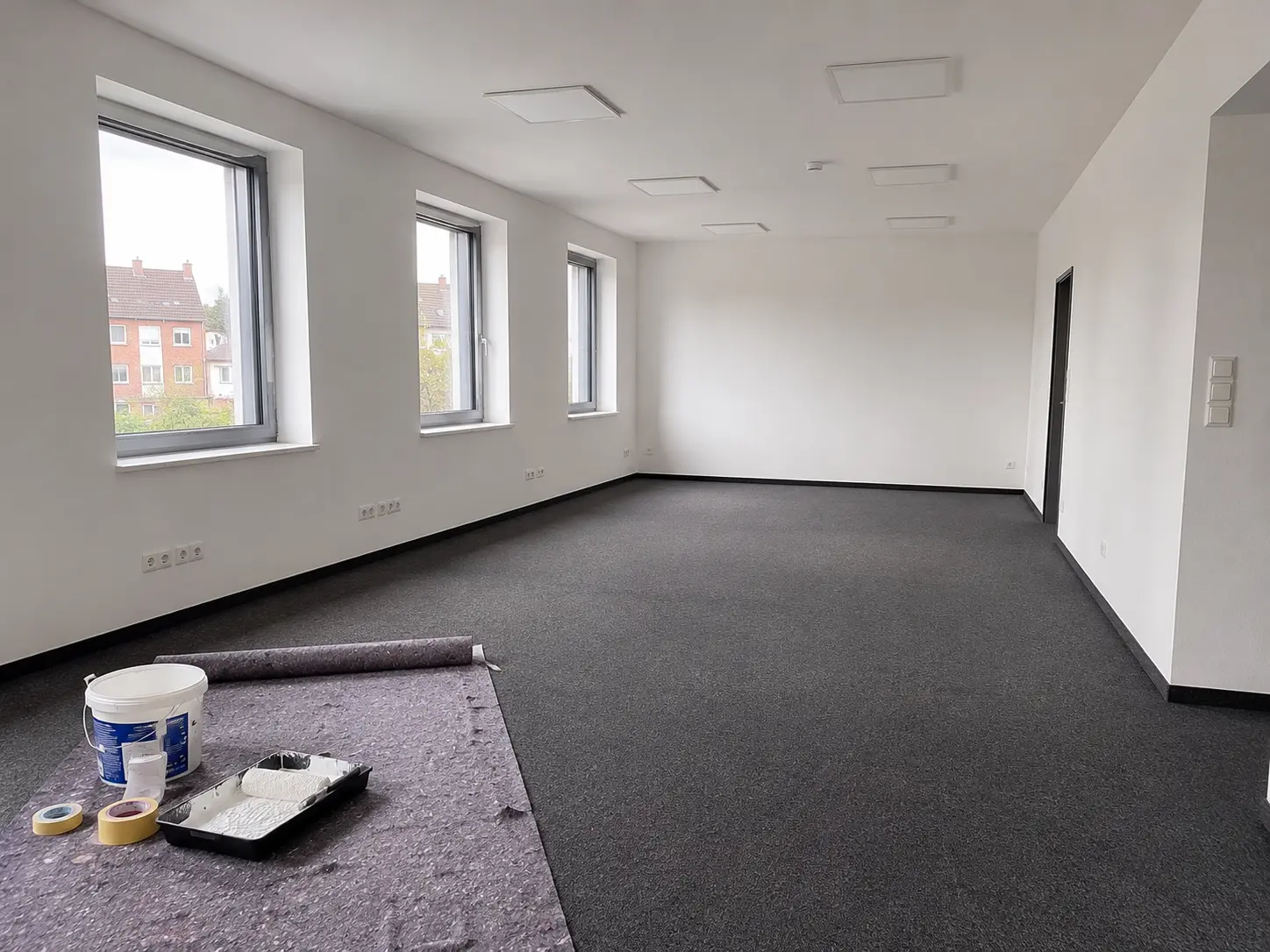 Fertig gestrichenes Büro nach Malerarbeiten durch Bier Haus in Schwäbisch Hall